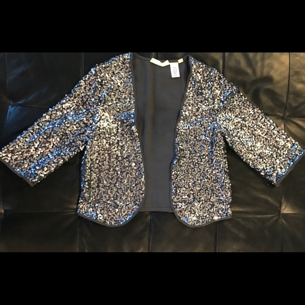 Sequin half-sleeve jacket